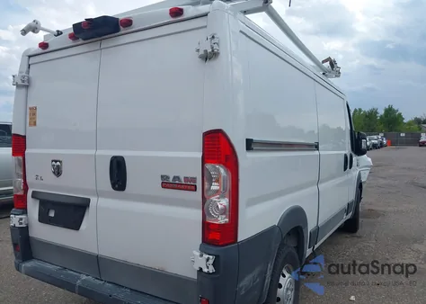 2017 Ram Promaster 1500 Low Roof 136 Wb из США, поврежденный, VIN 3C6TRVAG5HE545035